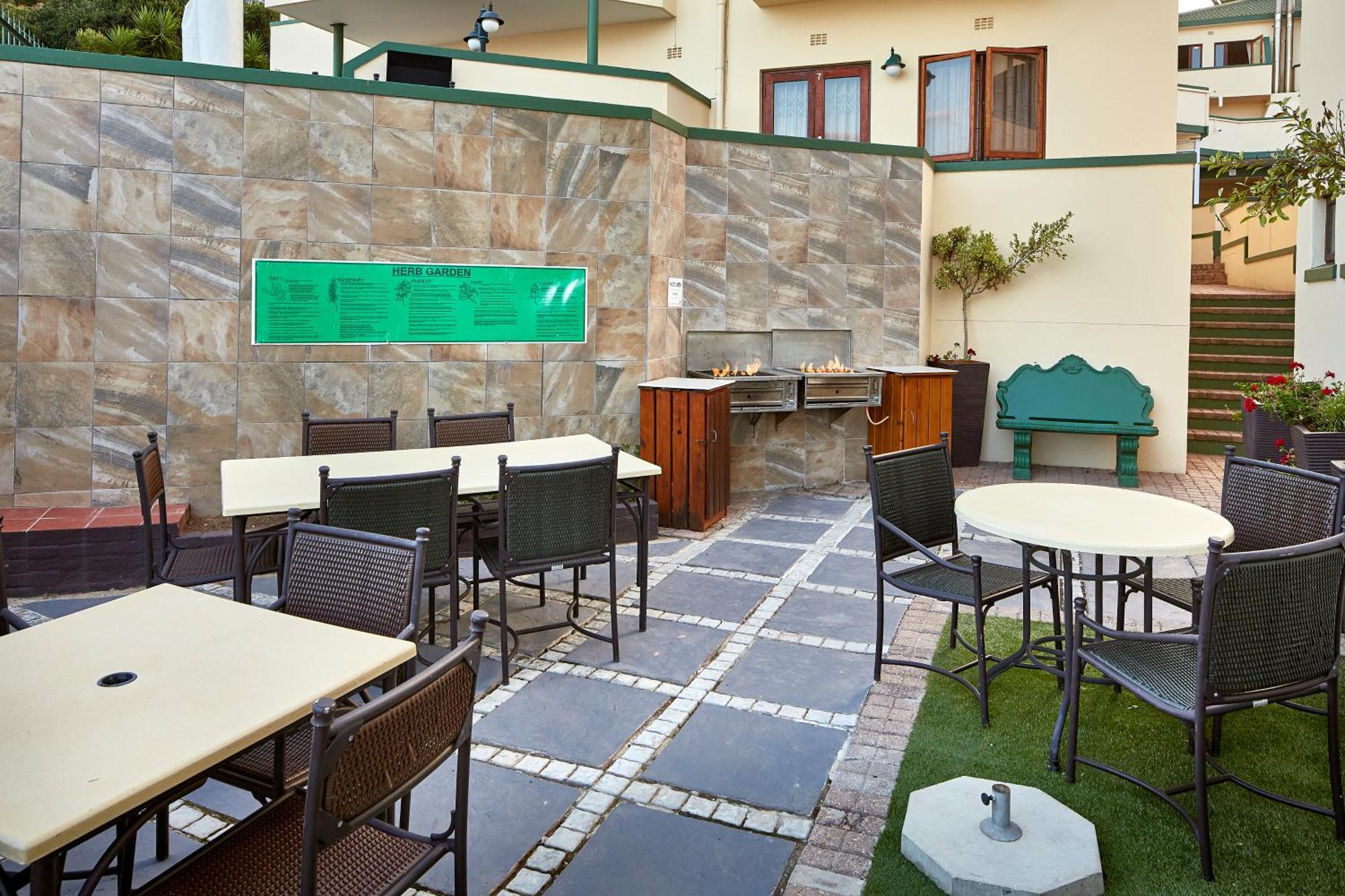 First Group Perna Perna Mossel Bay Apartment Екстериор снимка